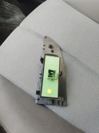 Botonera Elevalunas Seat León MK2