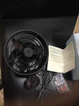 Ventilador Hella 12V para embarcaciones