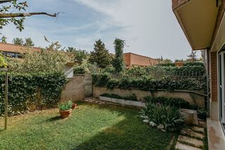 Casa adosada en venta en Santiago en Huesca