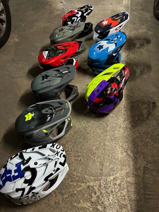 Carcasa casco Fox V3