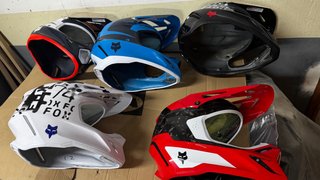 Carcasa casco Fox V3