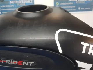 Cubredepósito Triumph Trident 660 Negro