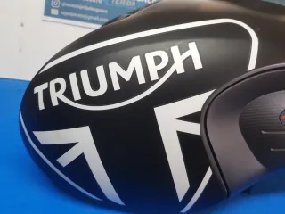 Cubredepósito Triumph Trident 660 Negro