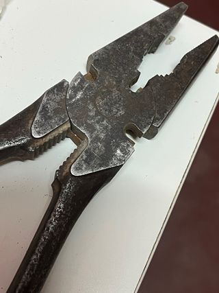 Llave inglesa ajustable PROINSA 300mm y alicates