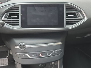 Peugeot 308 SW Style BlueHDi 130 S&S EAT8