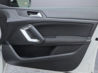 Peugeot 308 SW Style BlueHDi 130 S&S EAT8