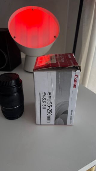 Objetivo Canon EF-S 55-250mm f/4-5.6 IS II