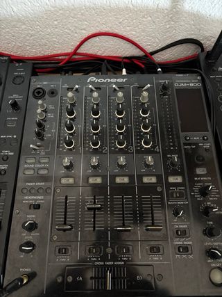 Mesa de mezclas Pioneer DJM-800