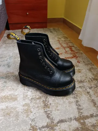Botas Dr Martens Sinclair Piel Negra