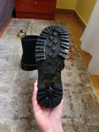 Botas Dr Martens Sinclair Piel Negra