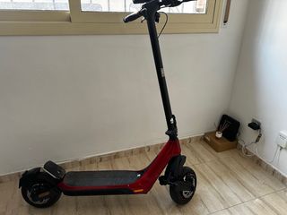 Patinete Eléctrico Rojo