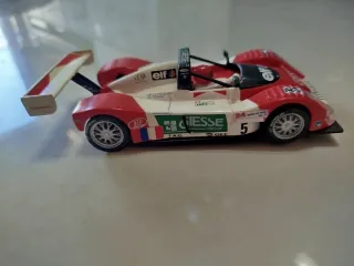 Scalextric Ferrari 333 SP Giesse