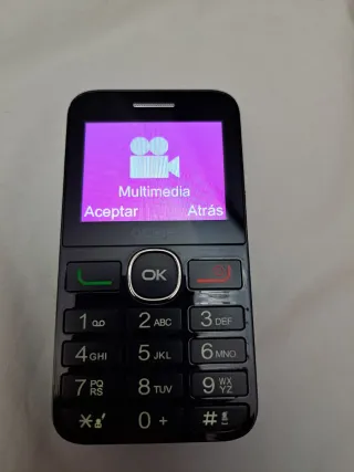 Alcatel con SOS y Teclas Grandes