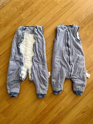 Saco pijama azul con cremallera