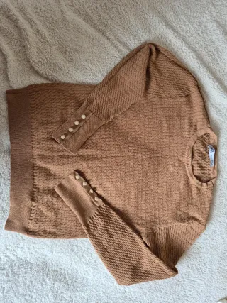 Jersey Zara marrón con botones