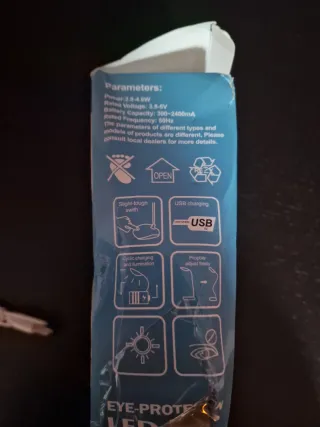 Lámpara LED Escritorio Portátil