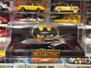 Scalextric UK C4492 Batmobile 1989