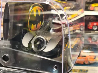 Scalextric UK C4492 Batmobile 1989