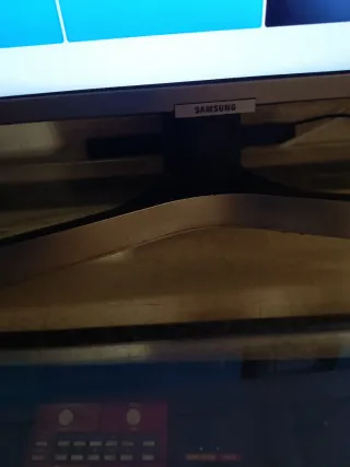 Televisor Samsung Plata