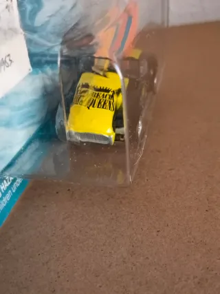 Johnny Lightning Surf Rods Coche a Escala