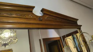 Mueble recibidor madera y mármol