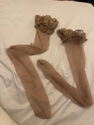 Calcetines blancos y grises talla 37