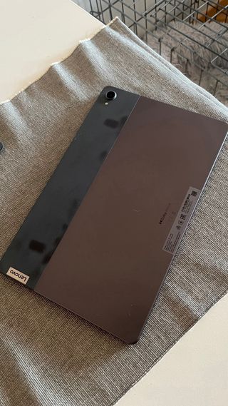 Tablet Lenovo P11 con Lápiz y Funda