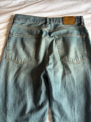 Pantalón vaquero baggy tiro medio de Zara