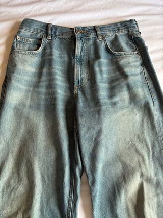 Pantalón vaquero baggy tiro medio de Zara