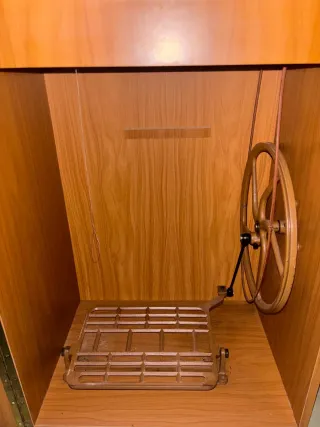 Máquina de coser Alfa antigua