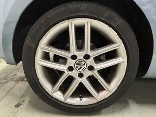 Llantas Grupo Vag 17 Neumáticos perfecto estado