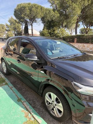 Dacia Sandero 2023