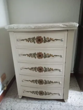 Máquina de coser Alfa 482 antigua