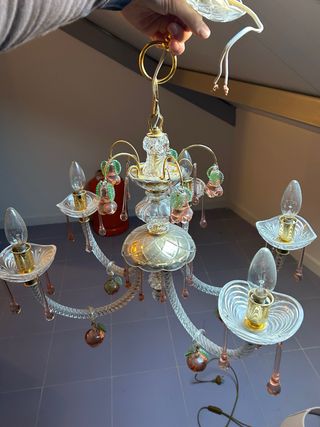 Lámpara de cristal y metal rosa