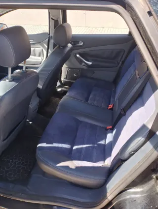 En cabra cordoba. 140cv Fort Mondeo tlf 642713469