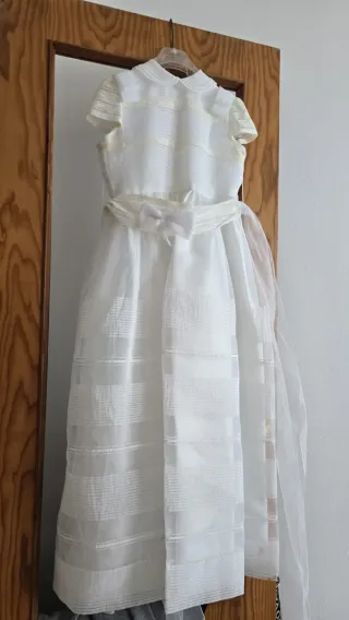 Traje de Comunión Blanco con Accesorios
