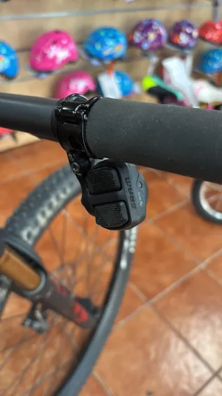 BH LYNX RACE Talla M