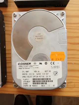 Lote 4 Discos Duros Maxtor y Conner