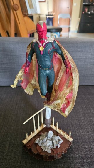 Figura Iron Studios Vision Halloween WandaVision