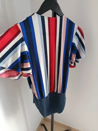 Body Riscas Bershka Tamanho S