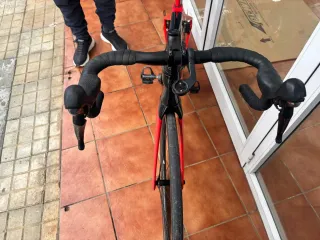 Bicicleta Trek Madone Carbono Roja