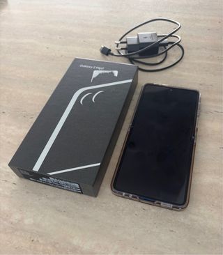 Samsung Galaxy Z Flip7 256GB Azul (2 meses de uso)