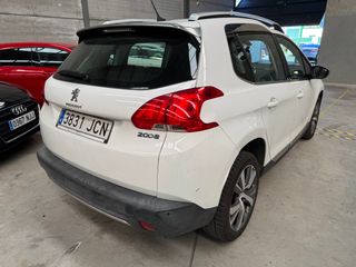 Peugeot 2008 ALLURE VTI 120Cv