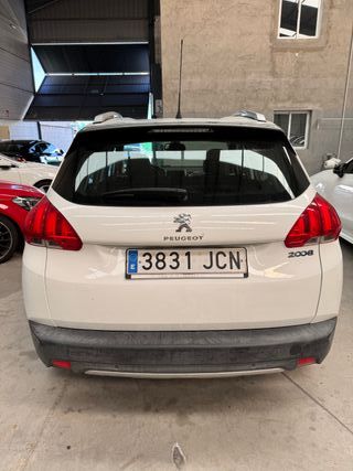 Peugeot 2008 ALLURE VTI 120Cv