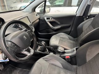 Peugeot 2008 ALLURE VTI 120Cv