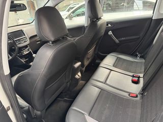 Peugeot 2008 ALLURE VTI 120Cv