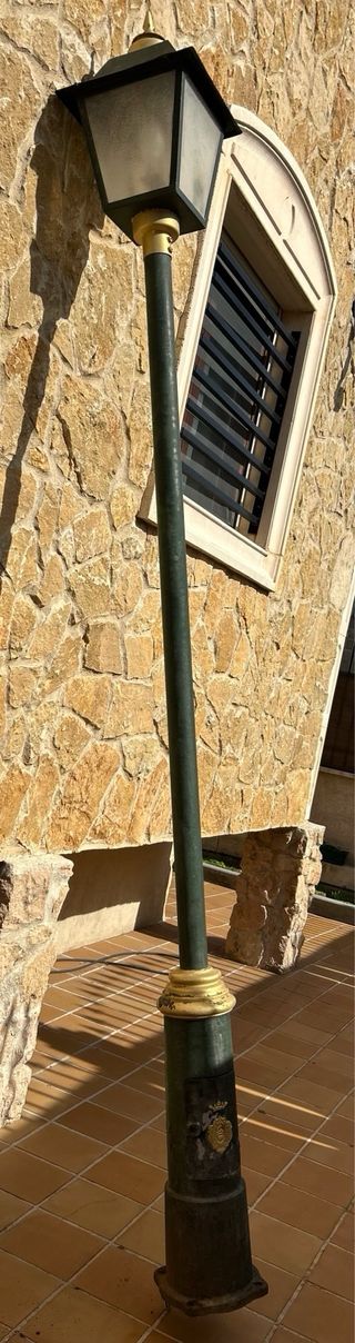 2 Farolas de hierro fundido