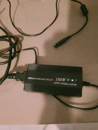 Adaptador Universal Portátil 100W