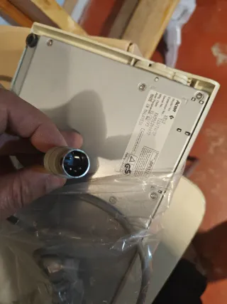 Teclado DIN Español Conector Antiguo