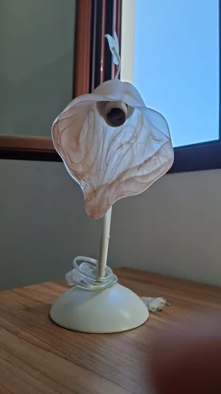 Lámpara de mesa decorativa